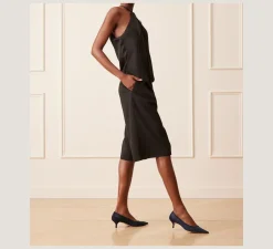 Clearance CHANGE LOCATION The Occasion Edit|The SW Extended Sizes Collection